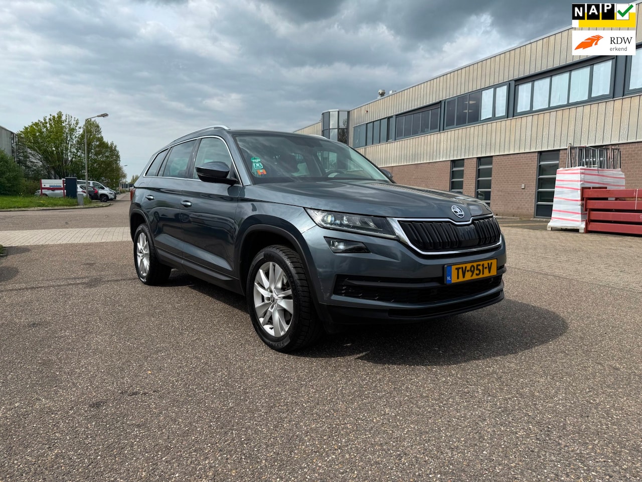Skoda Kodiaq - 1.5 TSI Ambition Business 1.5 TSI Ambition Business, trekhaak, leder - AutoWereld.nl