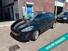 Ford Fiesta - 1.5 TDCi Trend AIRCO&NAVI& RIJDTBAAR SCHADE