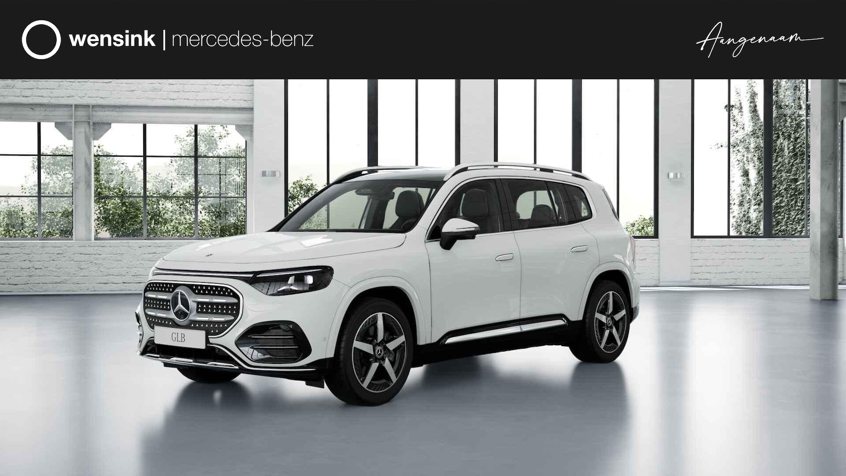Mercedes-Benz GLB - 250+ Business Solution AMG 85.5 kWh |  Panoramadak | Stoelverwarming | LED koplampen | Spi - AutoWereld.nl