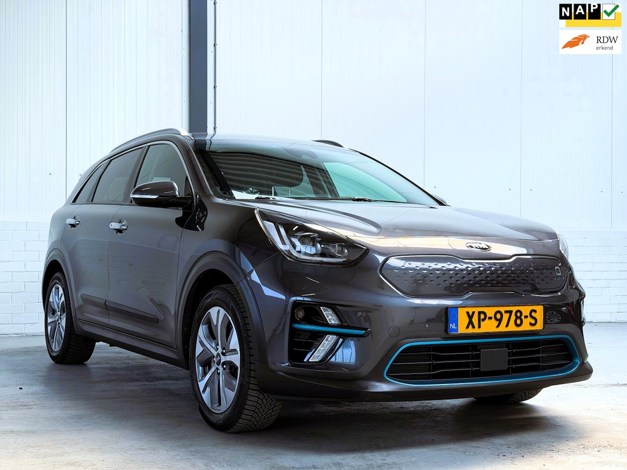 Kia e-Niro - ExecutiveLine 64 kWh|SoH 100%|1e Eigenaar - AutoWereld.nl