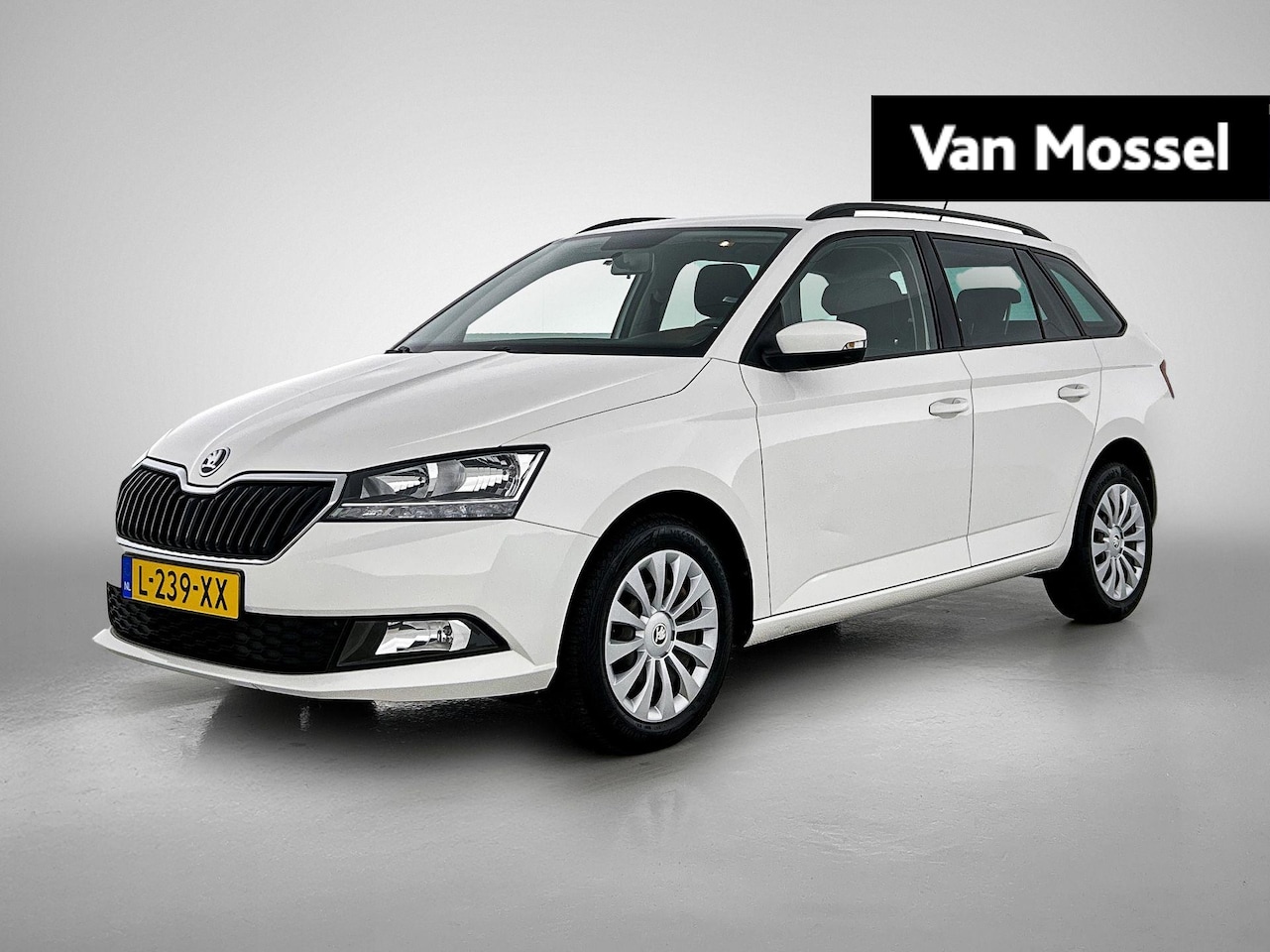 Skoda Fabia Combi - 1.0 TSI Ambition | CRUISE CONTROL | PARKEERSENSOREN | AIRCO| NAVIGATIE | - AutoWereld.nl