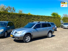 Mitsubishi Outlander Sport - 2.0 Invite+ AIRCO APK 2-2027 RIJD PERFECT