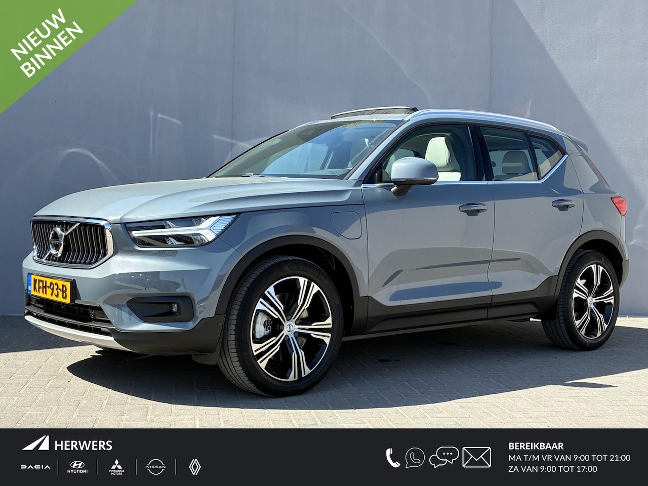 Volvo XC40 - 1.5 T5 Recharge Inscription / Dealer onderhouden / Schuif-/Kanteldak / Harman Kardon / Led - AutoWereld.nl