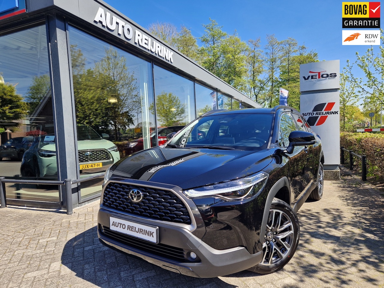 Toyota Corolla Cross - Hybrid 140 STYLE COMFORT/ELECTR BED.A-KLEP/PARK SENS V+A/STOEL-EN STUURWIELVERW/DODE HOEK/ - AutoWereld.nl