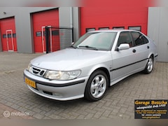 Saab 9-3 - 2.0t S Business Edition 5 Drs. Hatchback