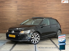 Volkswagen Golf - 1.4 TSI ACT Highline | Pano | 18inch | Bi Xenon | Alcantara | Navi | PDC