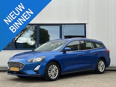 Ford Focus Wagon - 1.0 EcoBoost Titanium Business l Keyless l ACC l Trekhaak l CarPlay l