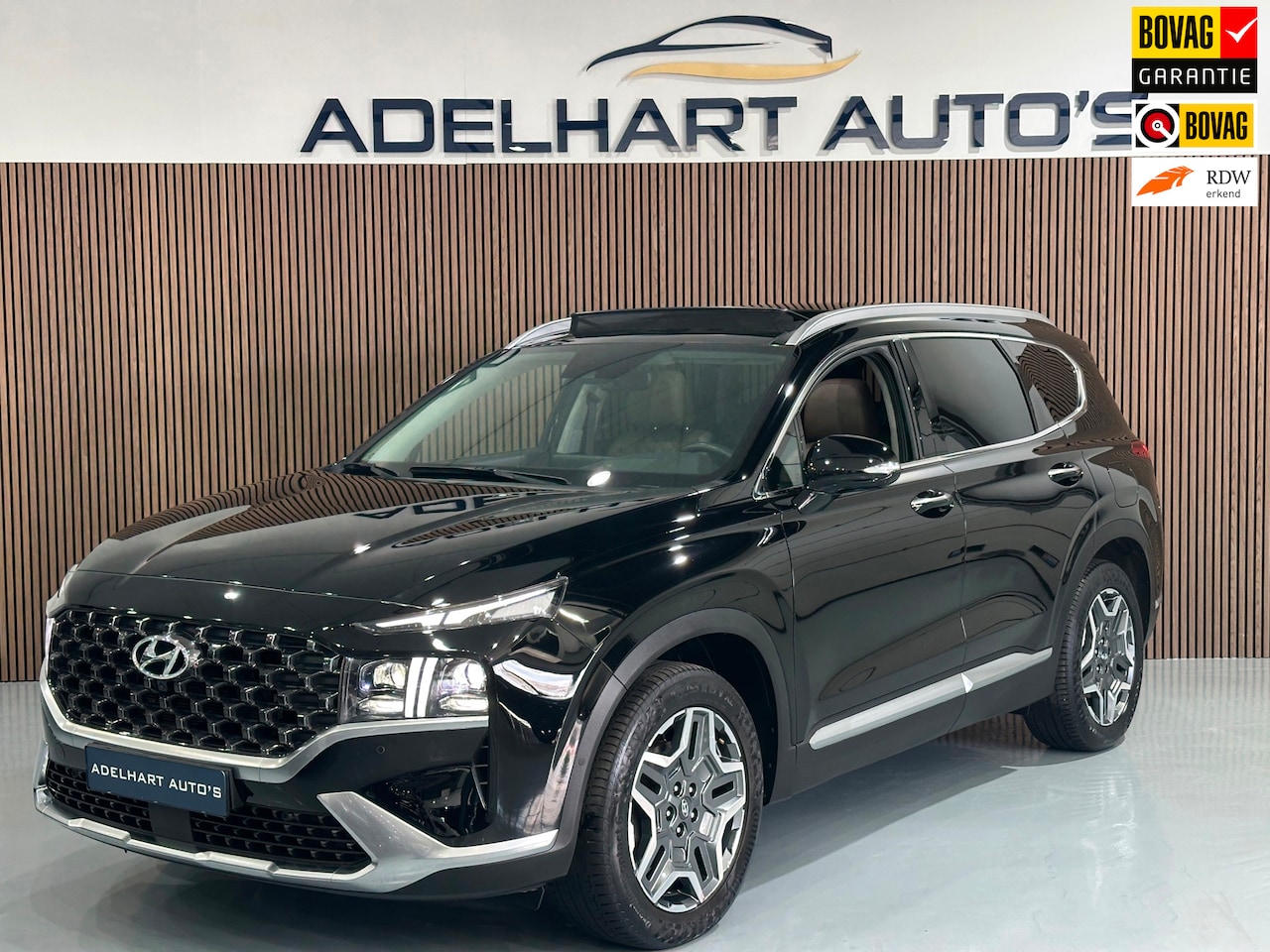 Hyundai Santa Fe - 1.6 T-GDI PHEV Premium Plus Sky 7pers / Panorama dak / Full Lederen interieur / Elektrisch - AutoWereld.nl