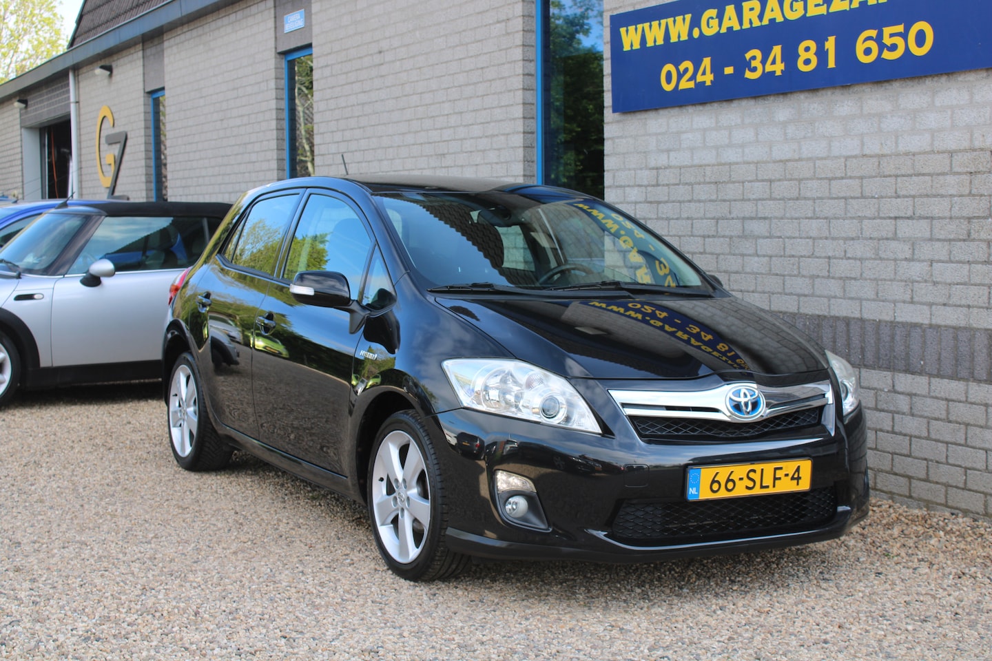 Toyota Auris - 1.8 Full Hybrid Dynamic Business 1.8 Full Hybrid Dynamic Business - AutoWereld.nl