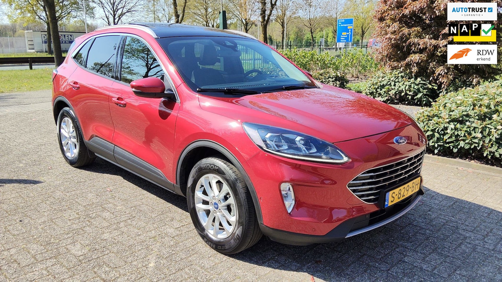 Ford Kuga - 2.5 PHEV Panoramadak + Alle andere opties - AutoWereld.nl