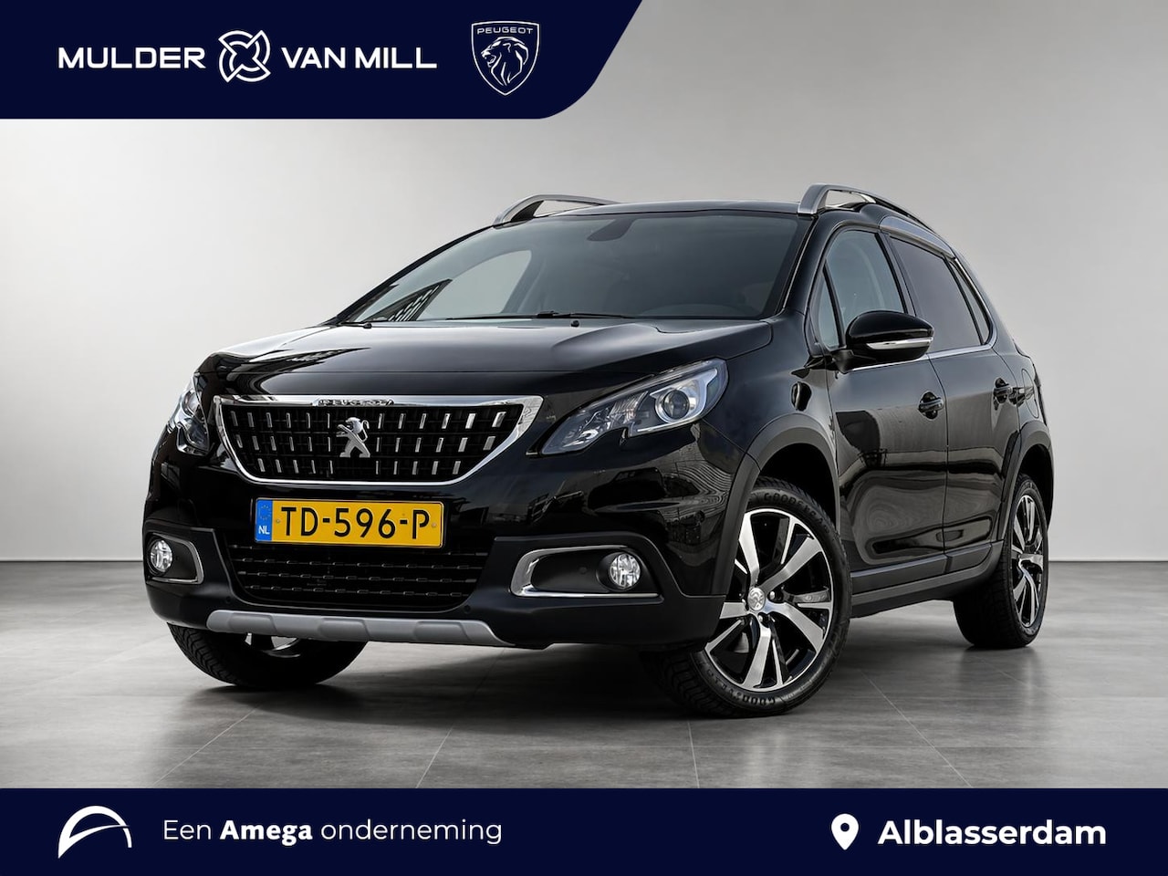 Peugeot 2008 - Allure 1.2 Turbo 110pk | UNIEKE KM-STAND! | PANODAK | CAMERA | NAVI | CLIMA | GRIPCONTROL - AutoWereld.nl