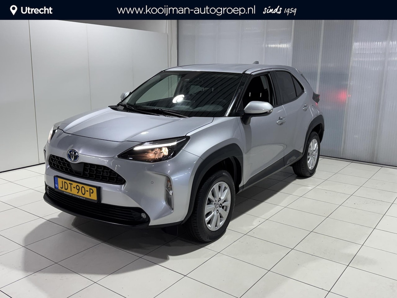 Toyota Yaris Cross - 1.5 Hybrid Dynamic edition | Parkeersensoren voor + achter | Smart key | Privacy glass | A - AutoWereld.nl