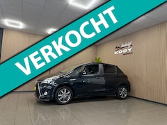 Toyota Yaris - 1.5 Hybrid Lease * Automaat / Navigatie / Camera / LM Velgen