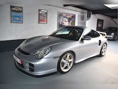 Porsche 911 - 996 3.6 Coupé GT2