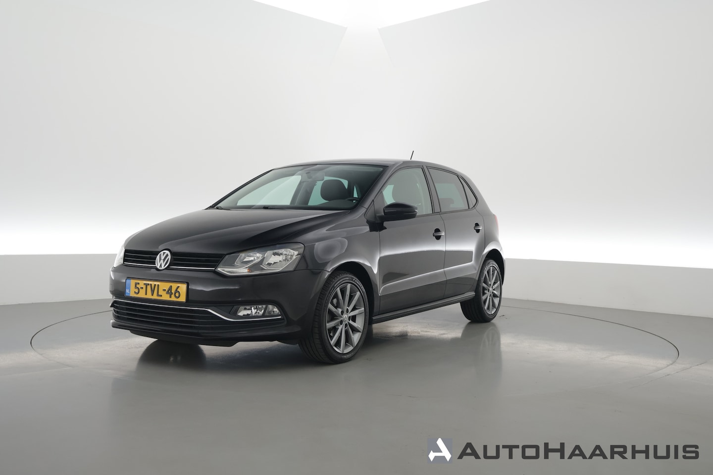 Volkswagen Polo - 1.2 TSI First Edition | Airco | Bluetooth | Cruise Control | 16" - AutoWereld.nl