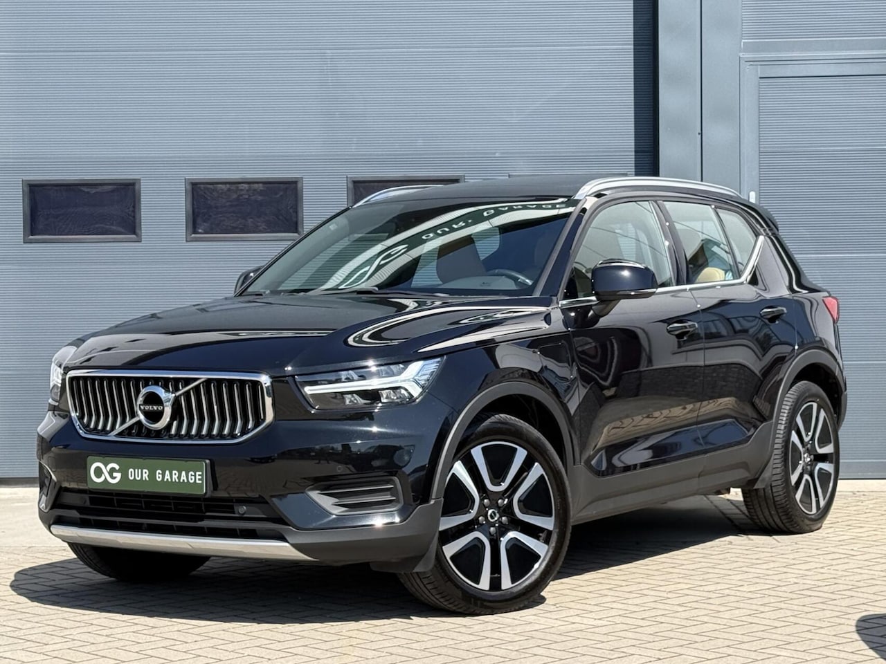 Volvo XC40 - T4 Recharge Inscription|Leer|Pano|Trekhaak - AutoWereld.nl