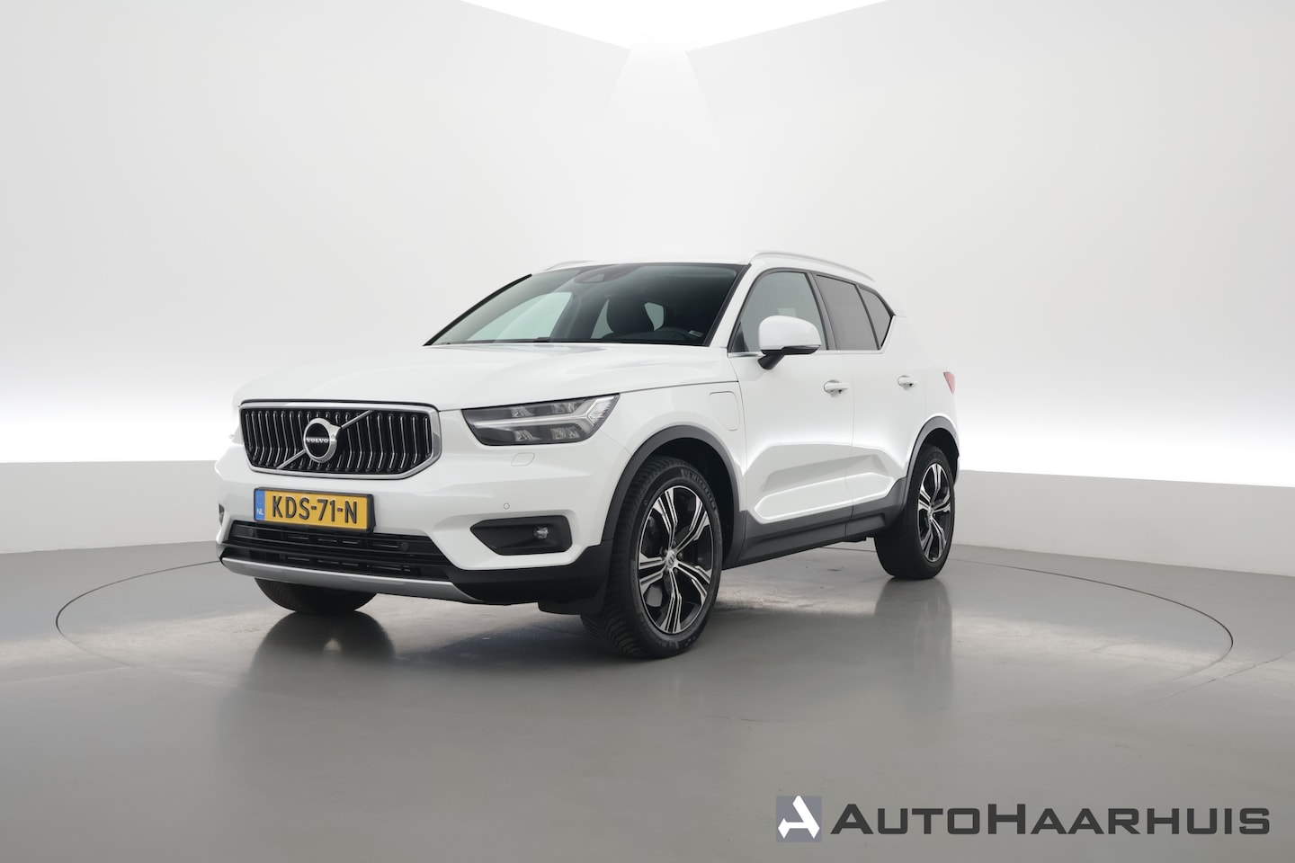 Volvo XC40 - 1.5 T5 Recharge Inscription | Pilot Assist | Apple CarPlay & Android | Navi |Stoel-Stuurve - AutoWereld.nl