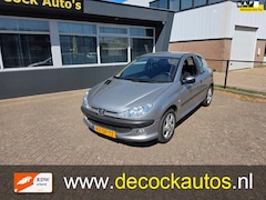 Peugeot 206 - 1.6-16V XS/AIRCO/TREKHAAK