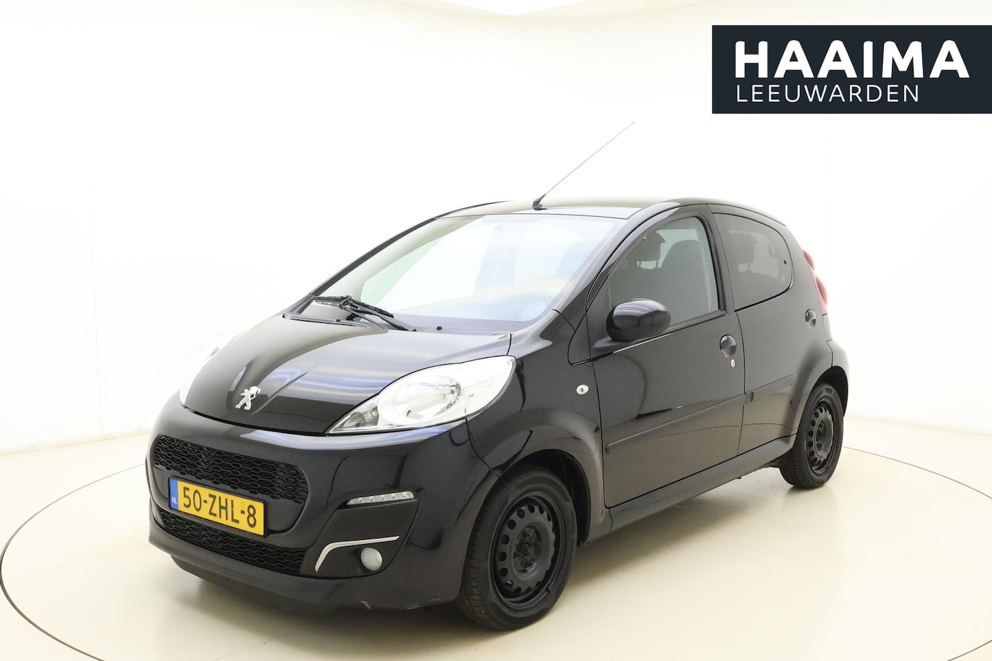 Peugeot 107 - 1.0 Active Automaat | Airconditioning | Elektrische ramen - AutoWereld.nl