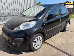 Peugeot 107 - 1.0 Active Koude Airco -68331 km nap