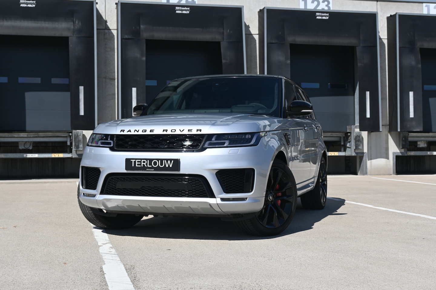 Land Rover Range Rover Sport - 3.0 P400 MHEV HST - AutoWereld.nl