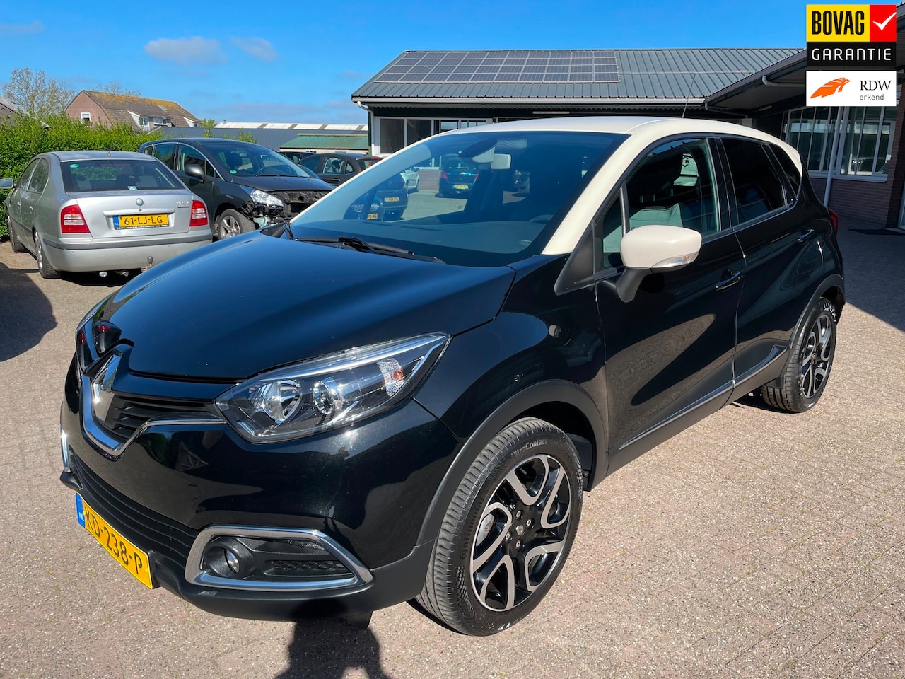 Renault Captur - 0.9 TCe Dynamique 0.9 TCe Dynamique, Camera, Trekhaak, Middenarmsteun, Clima, Cruise - AutoWereld.nl