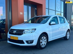 Dacia Sandero - 0.9 TCe|Navi|Trekhaak|Isofix|BT|APK 03-2027