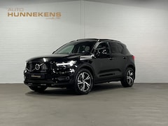 Volvo XC40 - 2.0 T4 AWD R-Design Trekhaak | Open dak | Stoelverwarming | Achteruitrij camera | Leder |