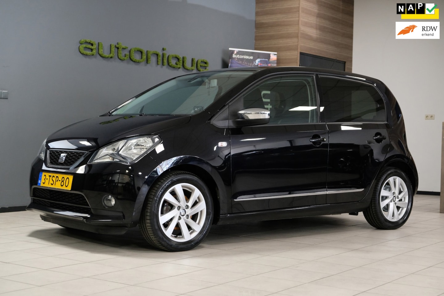 SEAT Mii - 1.0 Sport Dynamic*90dkm*5 drs*Airco*stoelverwarming*Navi - AutoWereld.nl
