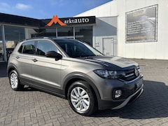 Volkswagen T-Cross - 1.0 TSI Lounge Carplay Climate Cruise Parkeersensoren