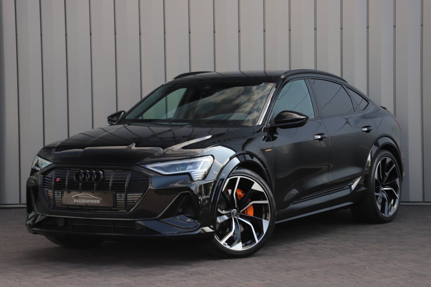Audi e-tron Sportback - S quattro 95 kWh | 503PK | Luchtvering | Head-up | Pano | Keyless-go | Sfeerverlichting | - AutoWereld.nl