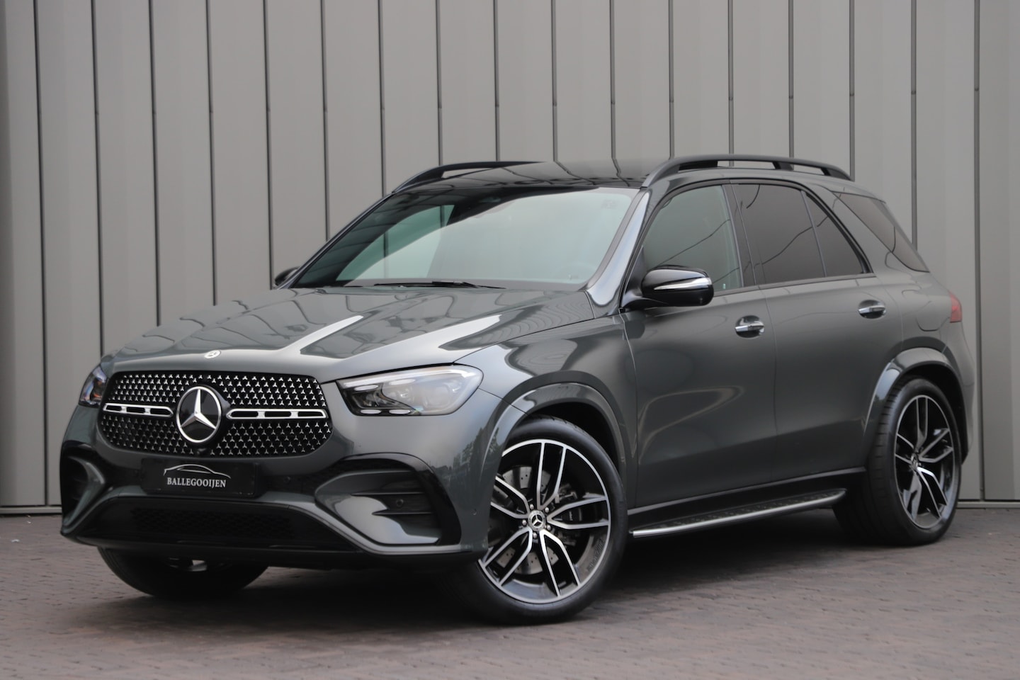 Mercedes-Benz GLE-Klasse - 350de AMG 4-Matic | 320PK | Luchtvering | Keyless-go | Burmester | Distronic+ | Sfeerverli - AutoWereld.nl