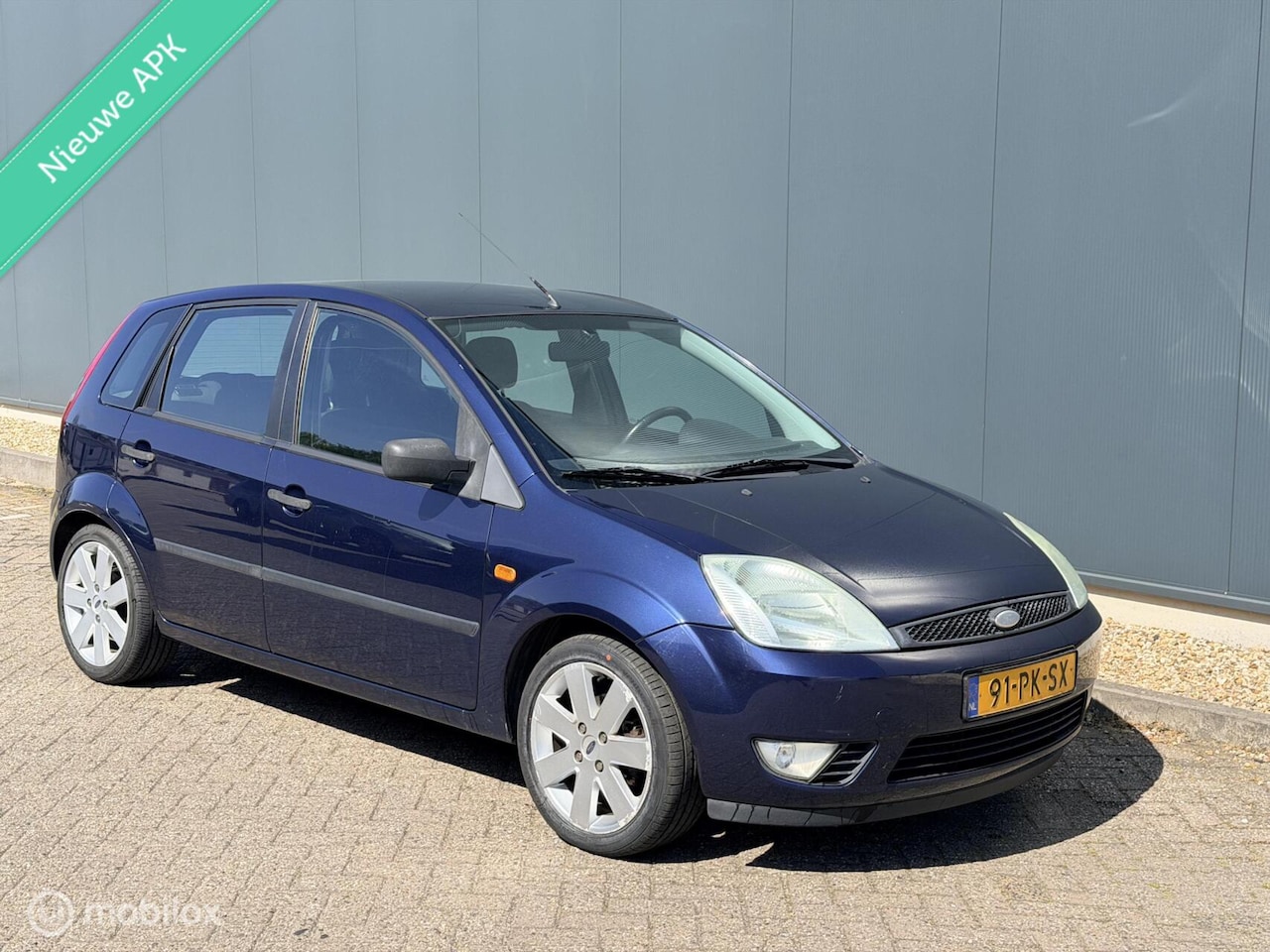Ford Fiesta - 1.3 Ambiente NAP/APK/TREKHAAK - AutoWereld.nl