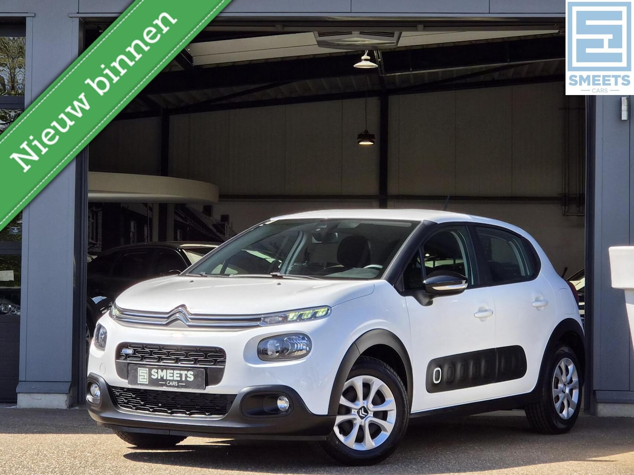 Citroën C3 - 1.2 PureTech Feel |Airco|Rijstrooksensor|El.Ramen - AutoWereld.nl
