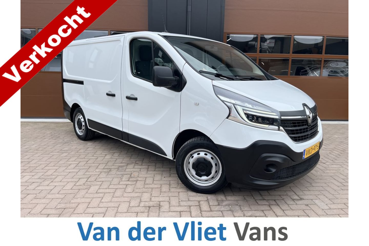 Renault Trafic - 2.0 dCi 120pk E6 Comfort BPM Vrij! Lease €253 p/m, Trekhaak, Bott inr., Airco, Navi, PDC, - AutoWereld.nl