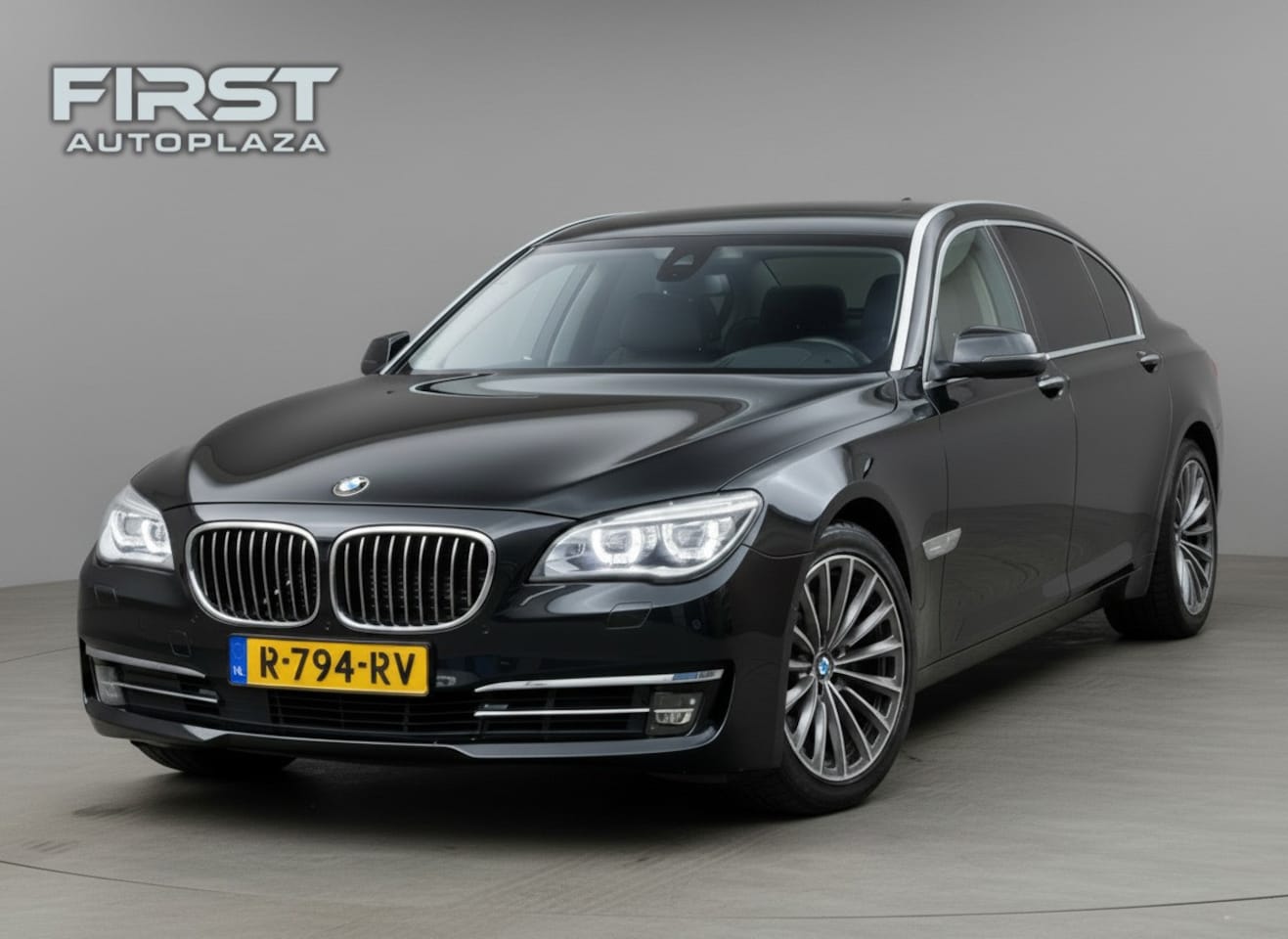 BMW 7-serie - 750Li Individual Edition TV/360/HUD/SOFTCLOSE/DODEHOEK/ACC/MEMORY | NETTE AUTO ! - AutoWereld.nl