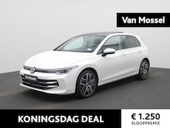 Volkswagen Golf - 1.5 eHybrid Style Edition 204 PK| Panoramadak | Trekhaak | Navigatie | LED Matrix | Stoelv