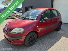 Citroën C3 - 1.4i Différence / INRUILKOOPJE / LANGE APK