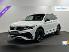 Volkswagen Tiguan - 1.4 TSI eHybrid R-Line Business+ TREKHAAK LM LEER ECC CRUISE