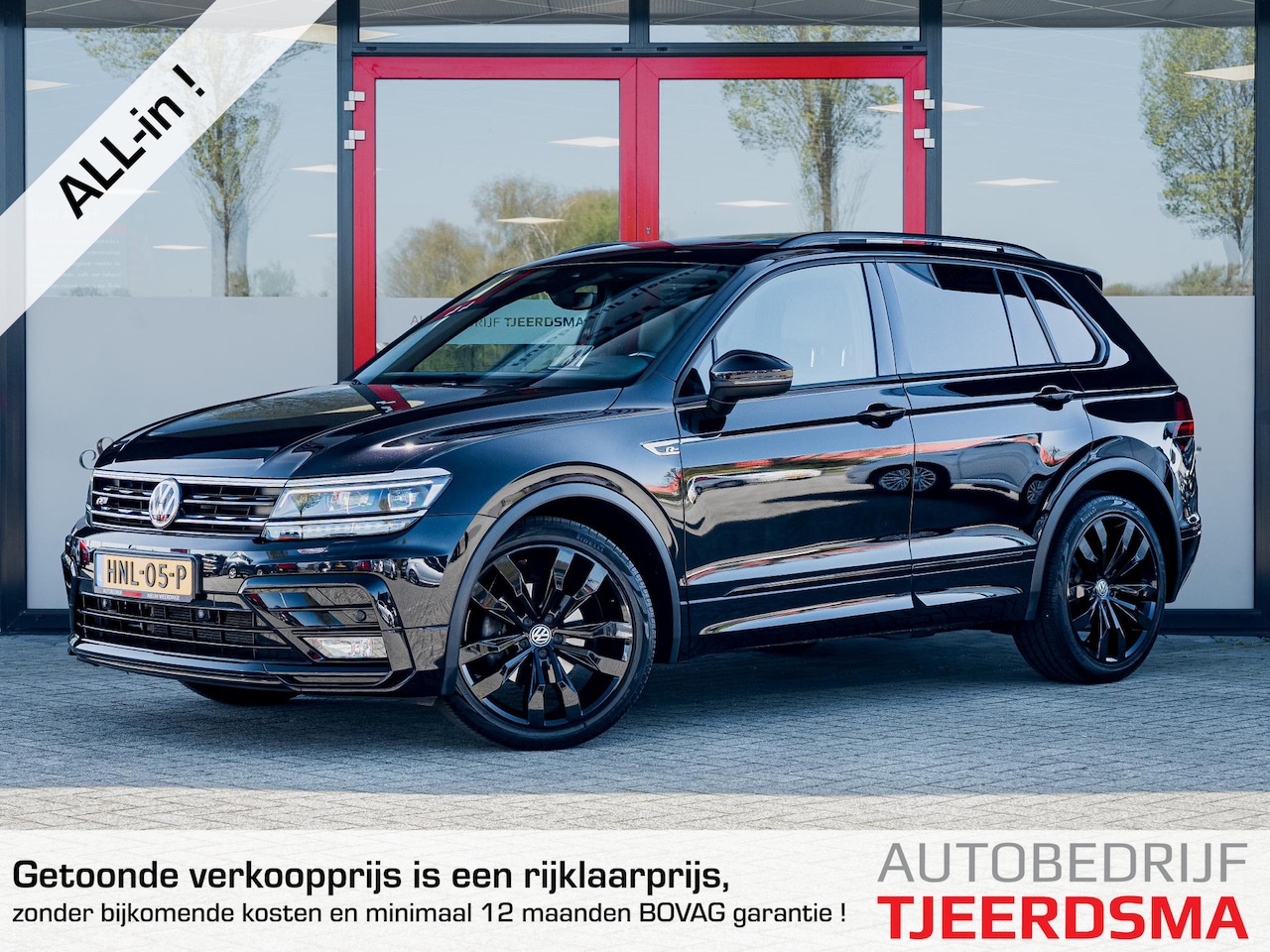 Volkswagen Tiguan - 1.5 TSI ACT Highline R Line | Adaptieve Demping | Schuif/ Kantel Panorama Dak |  Black Opt - AutoWereld.nl