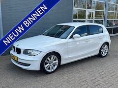 BMW 1-serie - 118i Business Line