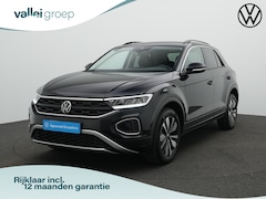 Volkswagen T-Roc - 1.0 TSI 115 pk Life Goal Edition | Adaptive Cruise | Stoelverwarming | Side Assist | Navig