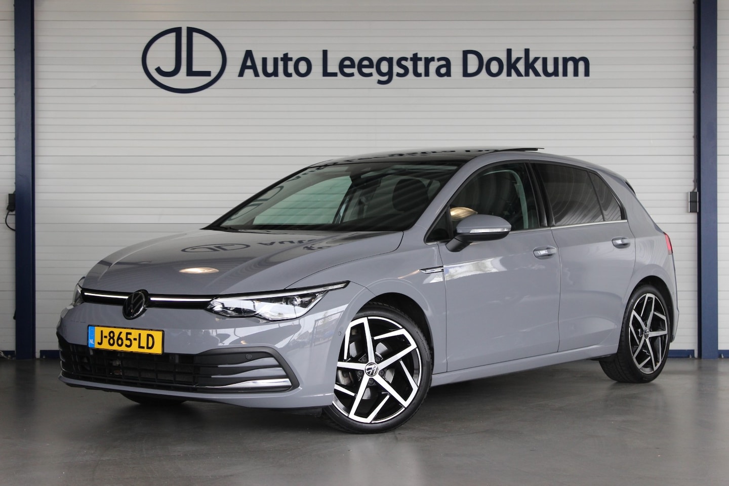 Volkswagen Golf - 1.5 eTSI Style Trekhaak | Pano | IQ Light | Keyless | Stoel/Stuurverw. | Carplay | LED Mat - AutoWereld.nl