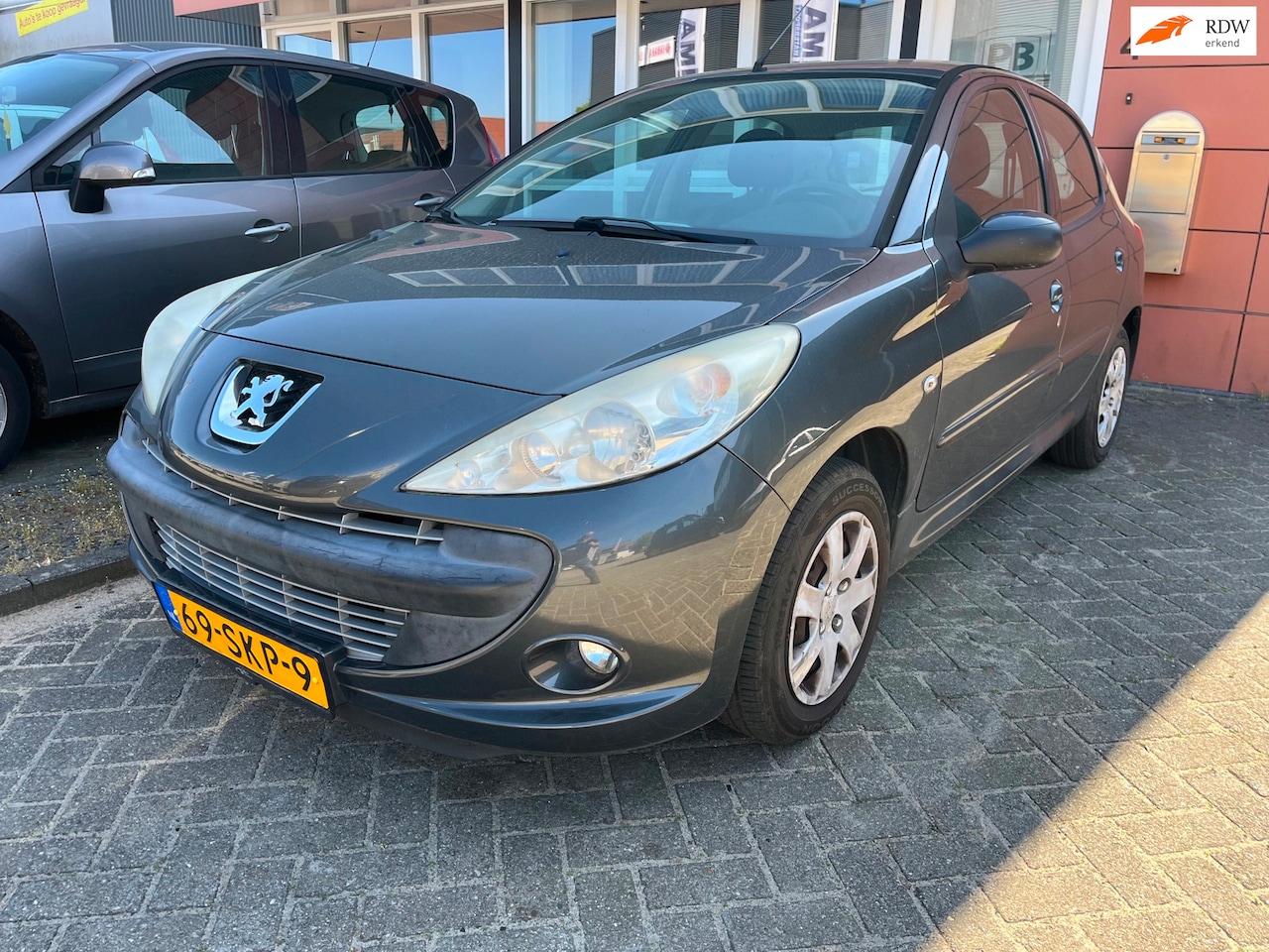 Peugeot 206 - 1.4 XS airco nette auto - AutoWereld.nl