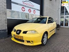 SEAT Ibiza - 1.4-16V Sport met 1 Jaar APK