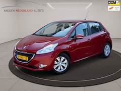 Peugeot 208 - 1.2 VTi Envy * CLIMATE CONTROLE * NAVIGATIE * APK 2027