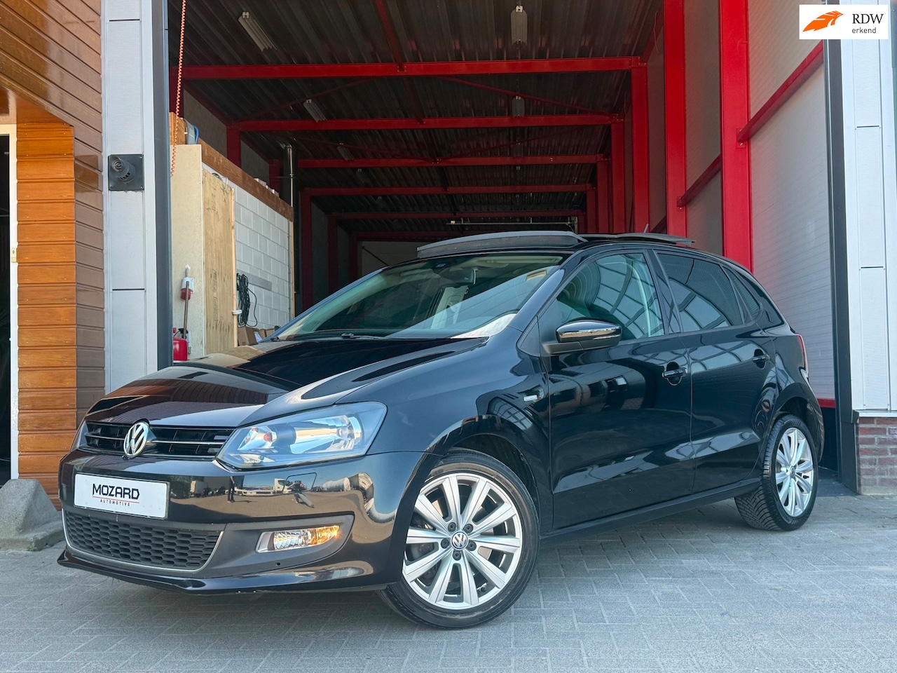 Volkswagen Polo - 1.2 TSI DSG/PANO/NIEUWE KETTING - AutoWereld.nl