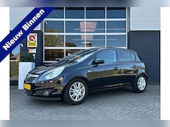 Opel Corsa - 1.4-16V '111' Edition, Radio, Navi, Stuur/ stoelverwarming, PDC, 5drs