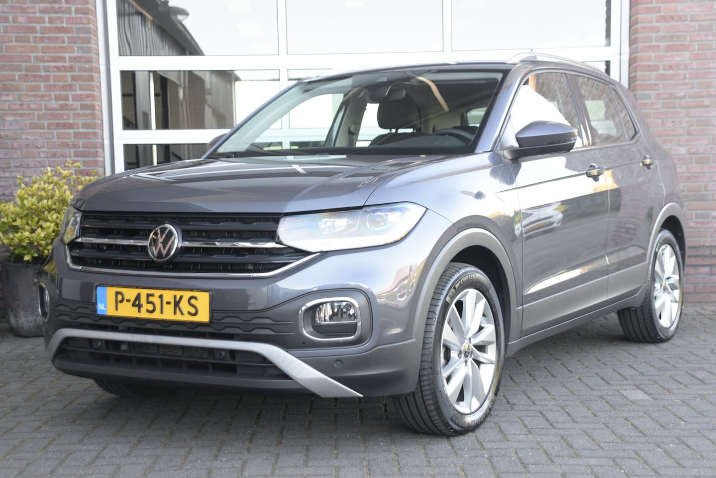 Volkswagen T-Cross - 1.0 TSI Style | Camera | ACC | Orig. NL | - AutoWereld.nl