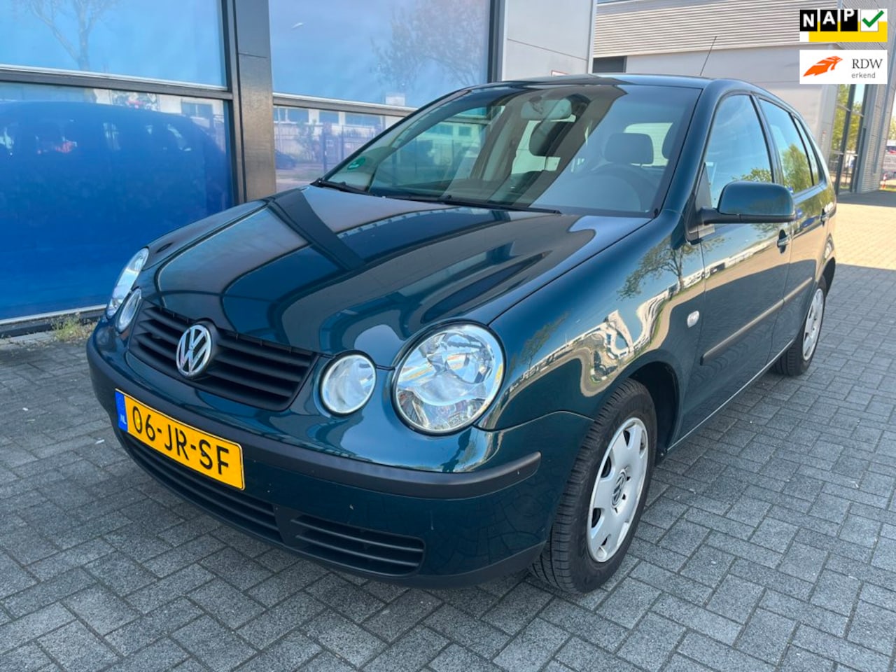 Volkswagen Polo - Zeer nette 1.2-12V - Lage km stand - AIrco - Cruise - AutoWereld.nl